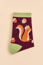 Load image into Gallery viewer, Squirrel with Acorn Beret Ankle Socks