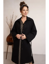 Load image into Gallery viewer, Isia Black Wool Coat