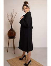 Load image into Gallery viewer, Isia Black Wool Coat