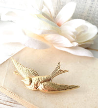 Load image into Gallery viewer, Brass Swallow Hair Barrette