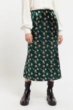 Load image into Gallery viewer, Saro Paint Brush Velvet Midi Skirt - PICNIC
